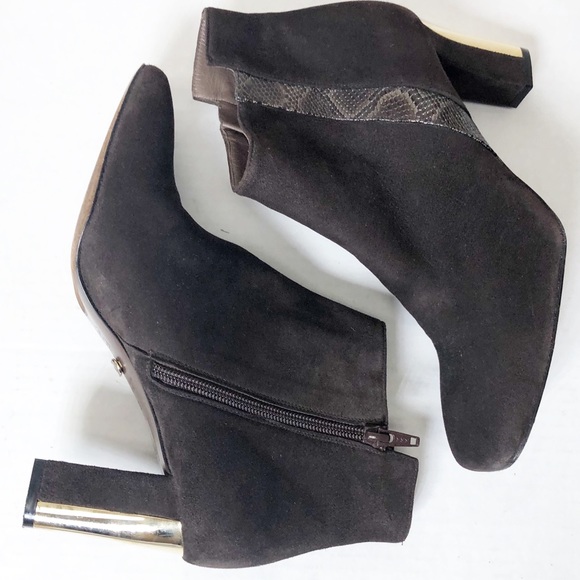 Sacha London Black Label Brown Snake Embossed Ankle Booties gold heels 9.5 - Picture 4 of 13